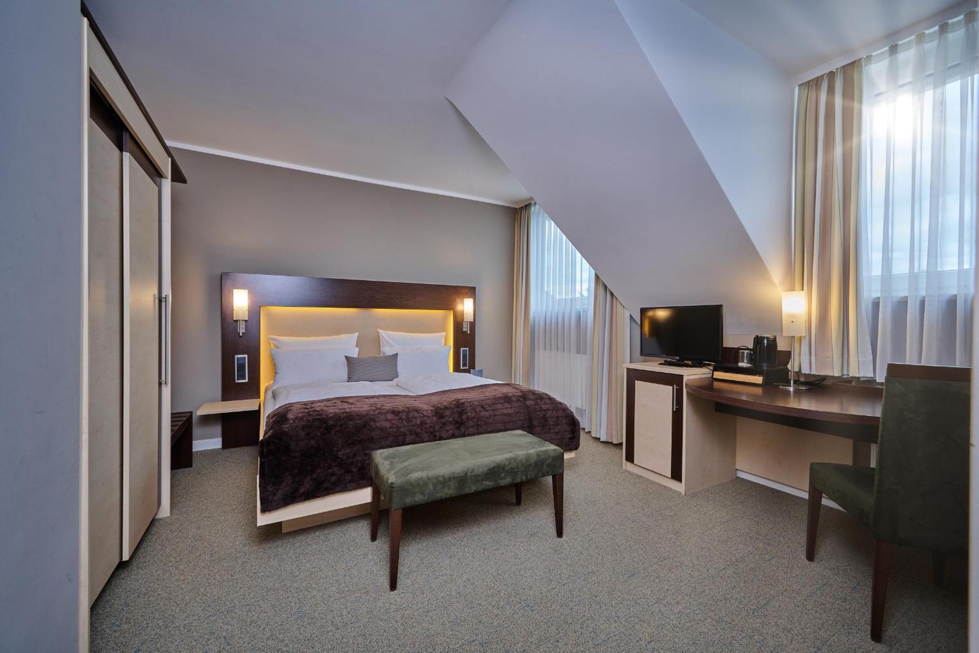 Hotel Westend 3*
