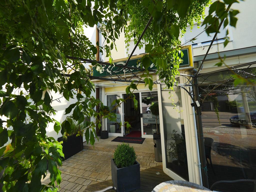 Westend 3*